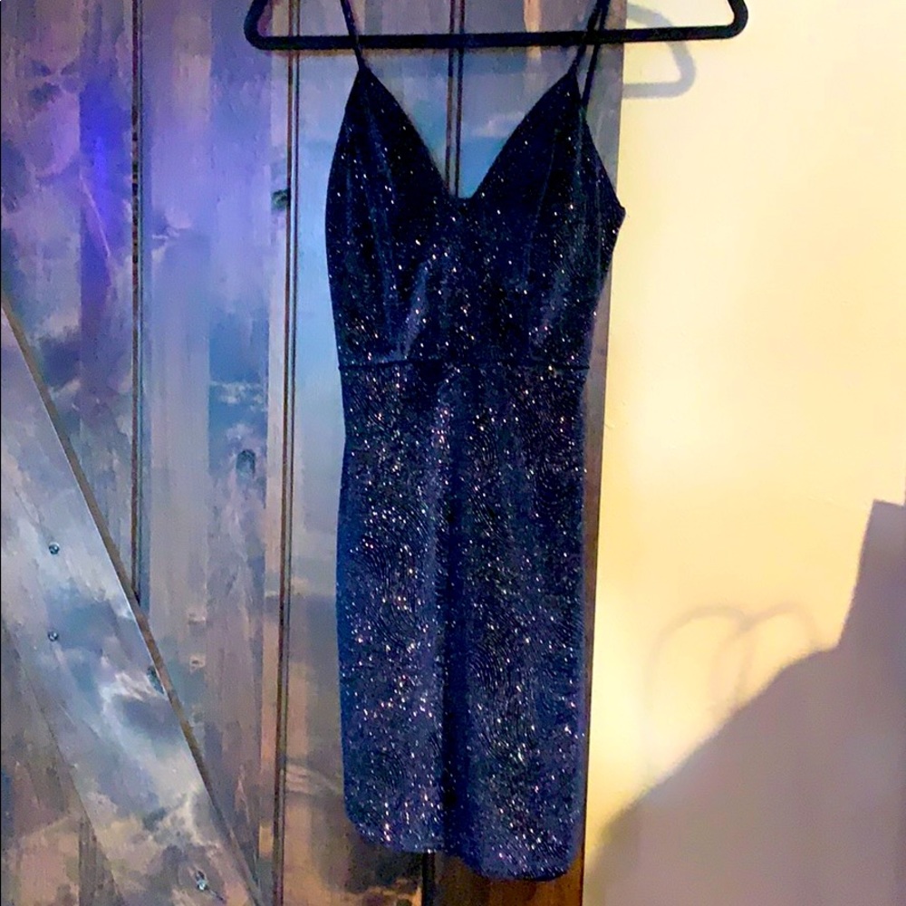 Spaghetti strap velvet dress